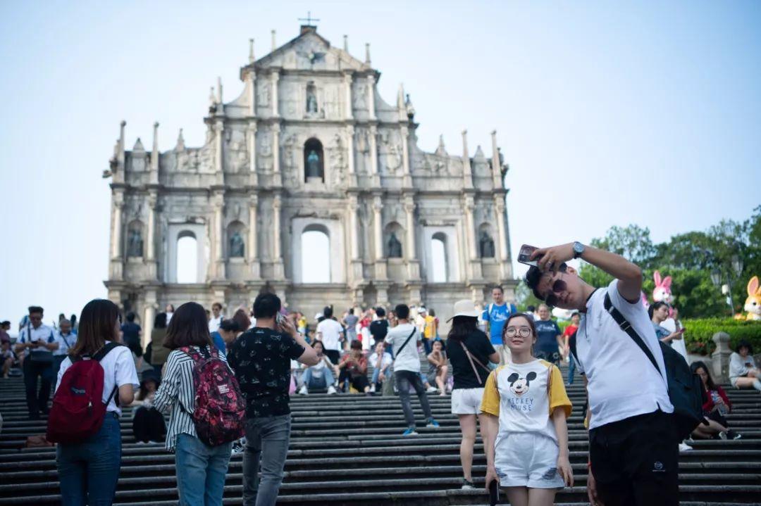 探索未来，澳门新机遇下的精准服务与免费福利全面释义与落实策略,2025新澳门天天免费精准 全面释义、解释与落实