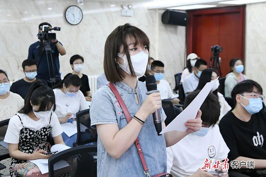 探索未来知识宝库，2025正版资料免费大全的全面释义、解释与落实策略,2025正版资料免费大全全面释义、解释与落实